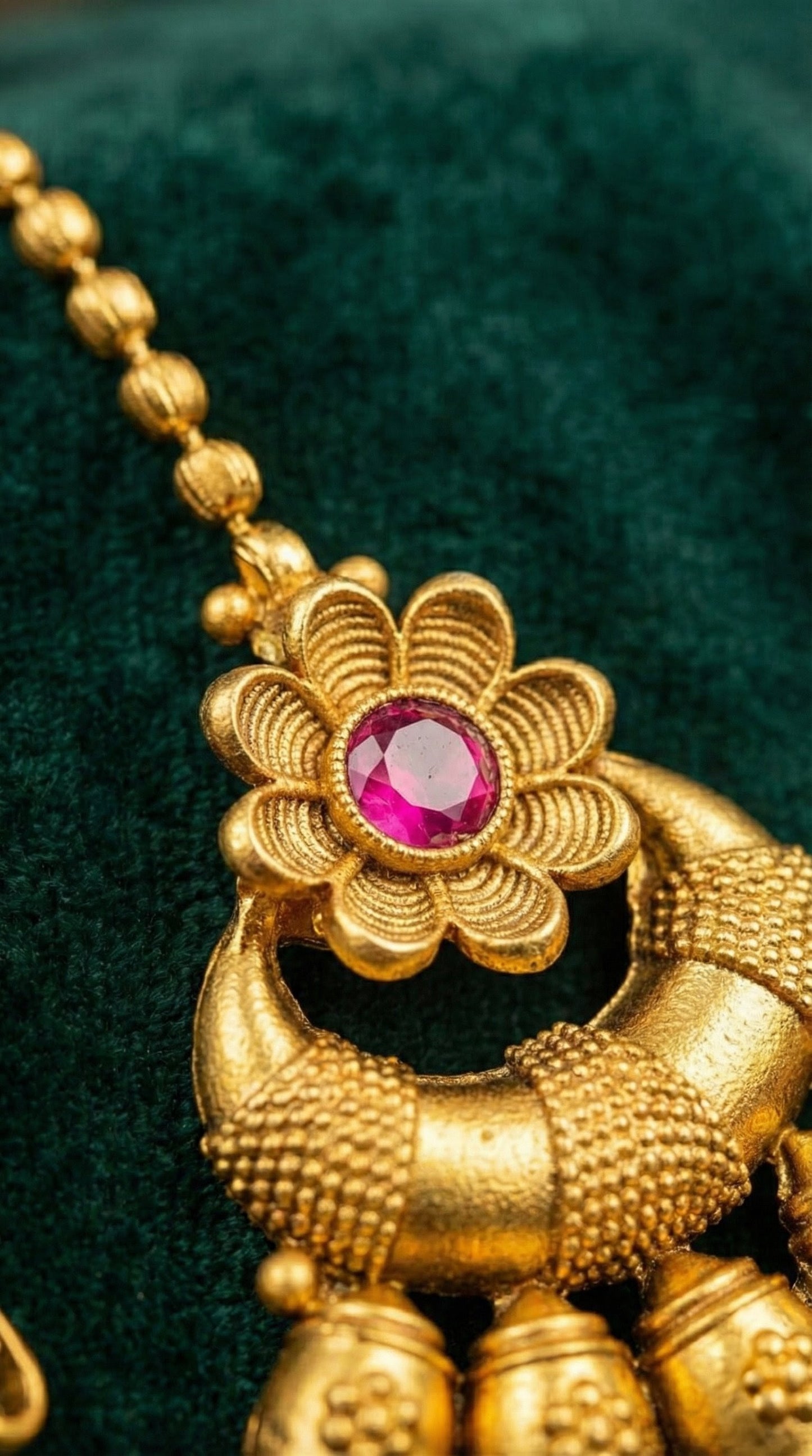 Nimisha Elegant Rajwadi Maangtika