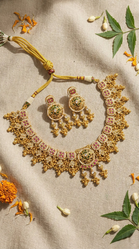 Main display view of the traditional Yughvi Premium Quality Heritage Necklace Set