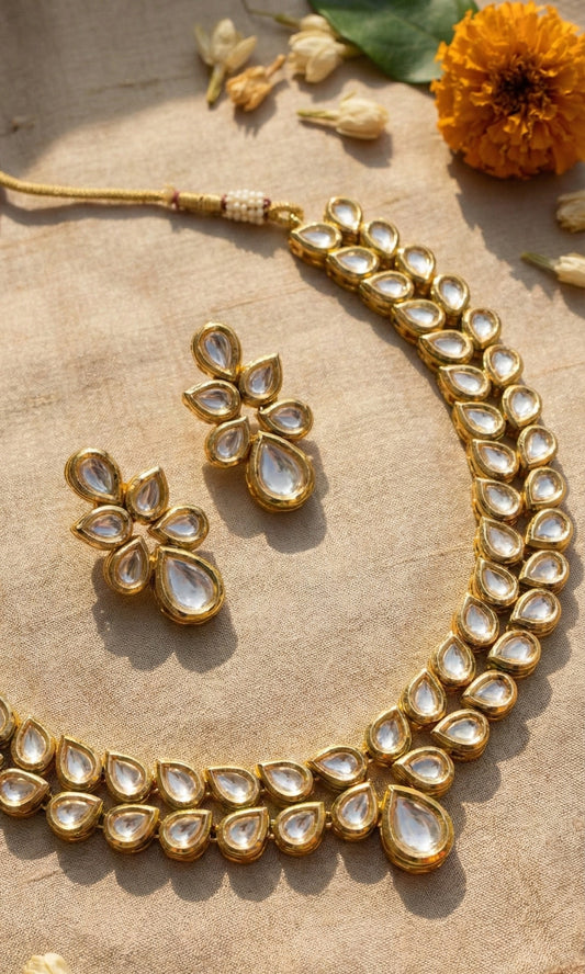 Main display view of the traditional Somya Premium Kundan Necklace