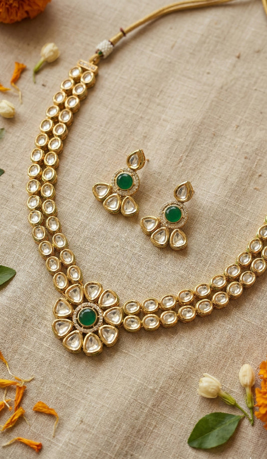 Main display view of the traditional Chandni Premium Kundan Necklace