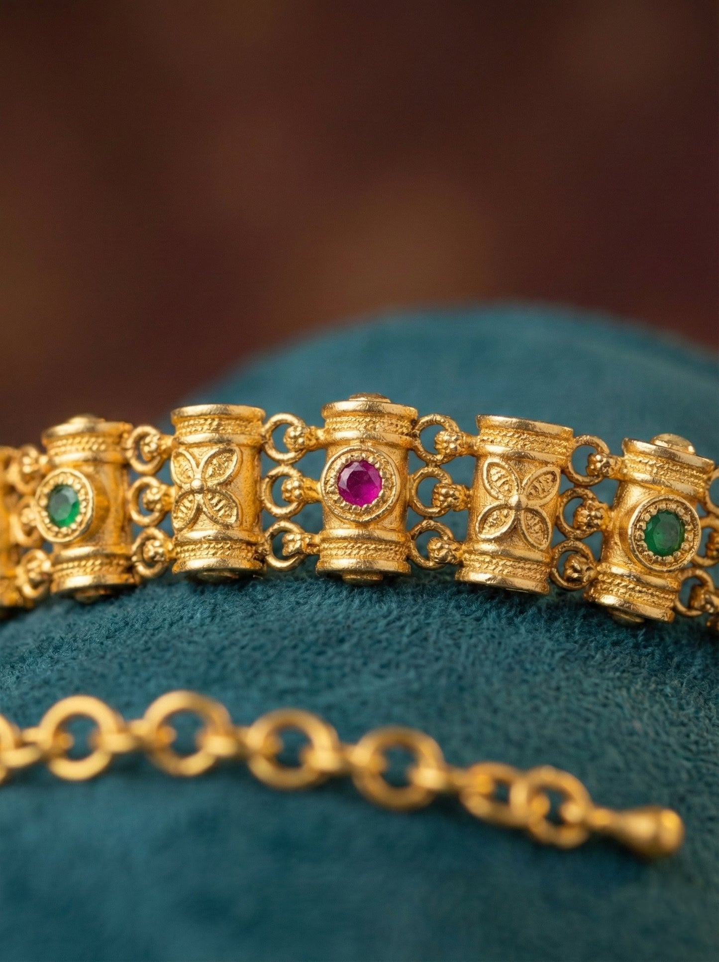 Alternate styling layout profile of Anu Antique Swaroski Bracelet