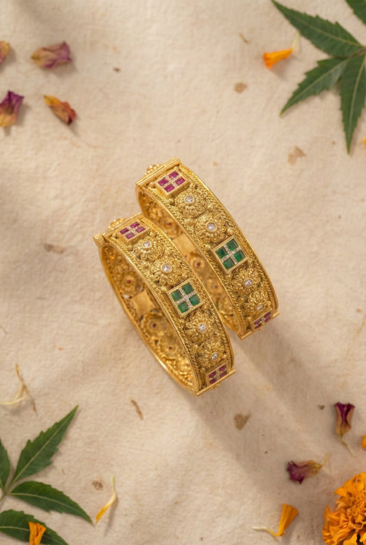 Main display view of the traditional Raveena Antique Swaroski Bangles (Openable)