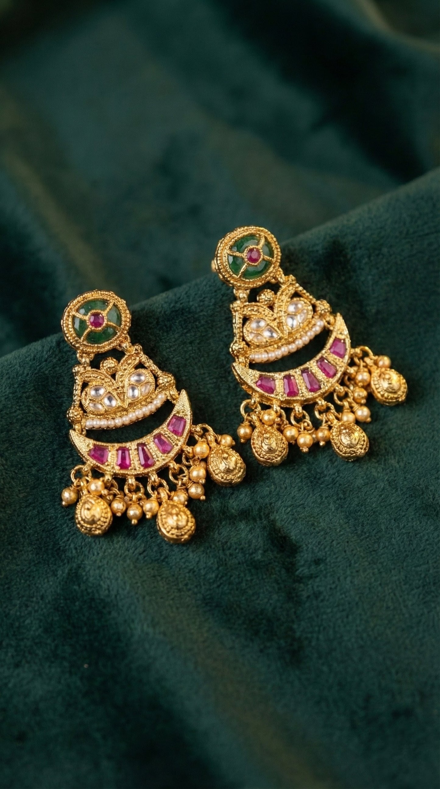 Reema Elegant Gold Look Heritage Necklace Set