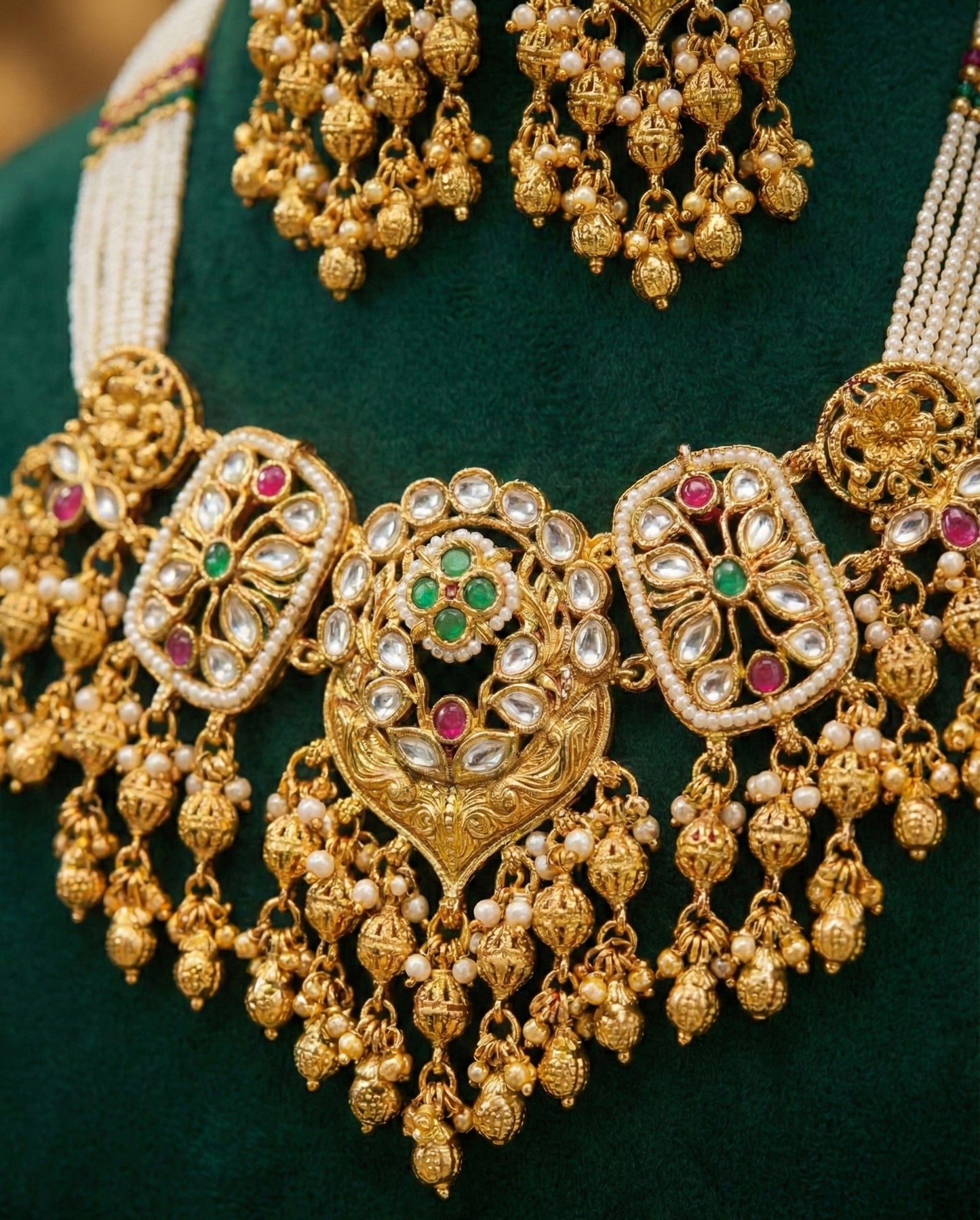 Vaani Heritage Antique Necklace