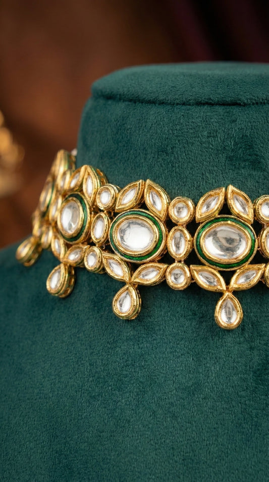 Alternate styling layout profile of Nalini Premium Kundan Necklace