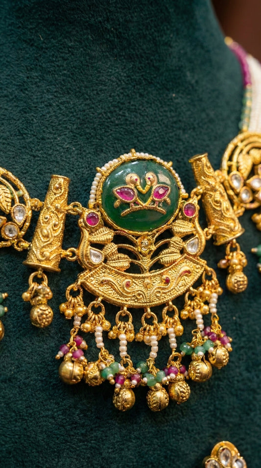Alternate styling layout profile of Geetika Heritage Necklace Set