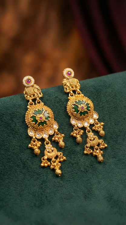 Kashvi Rajwadi Bridal Necklace Set in Antique Gold look