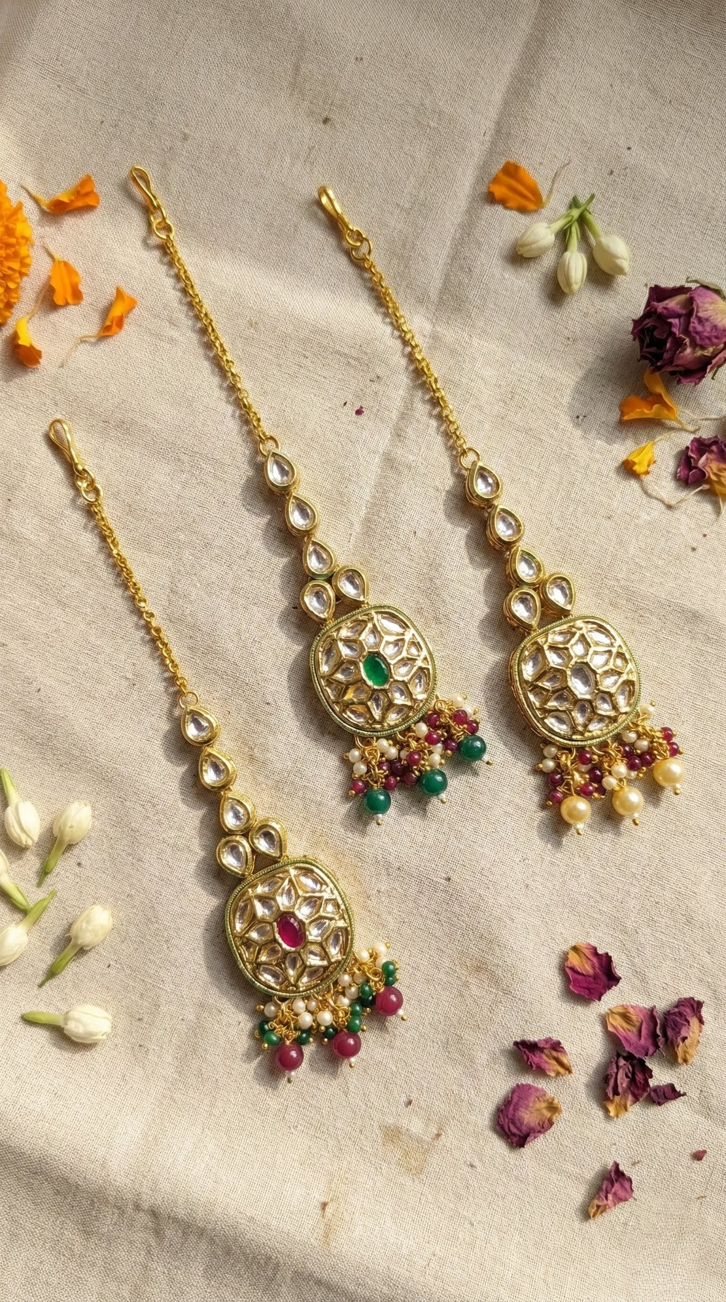 Bani Premium Kundan Maangtika