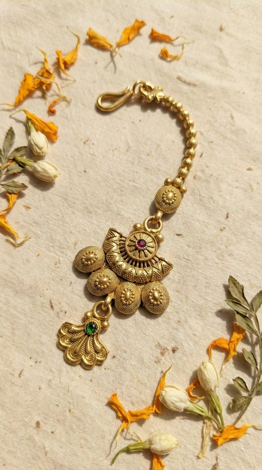 Nitya Elegant Rajwadi Maangtika