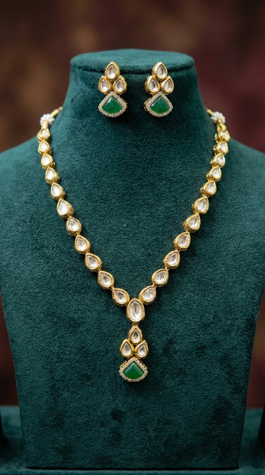 Alternate styling layout profile of Siddhi Premium Kundan Necklace