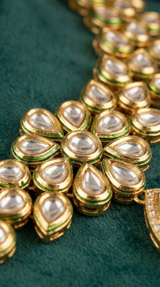 Alternate styling layout profile of Chitra Premium Kundan Necklace