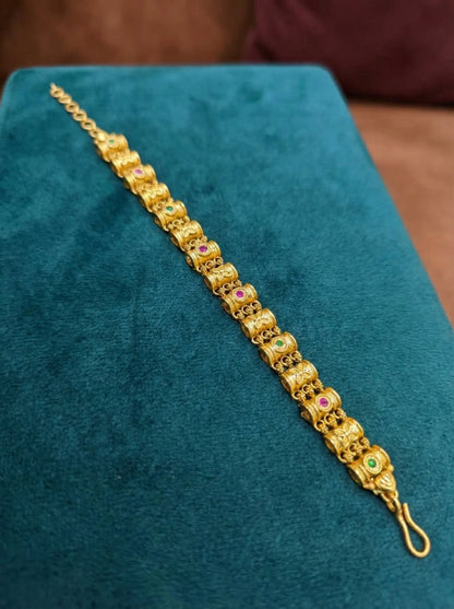 Anu Antique Swaroski Bracelet