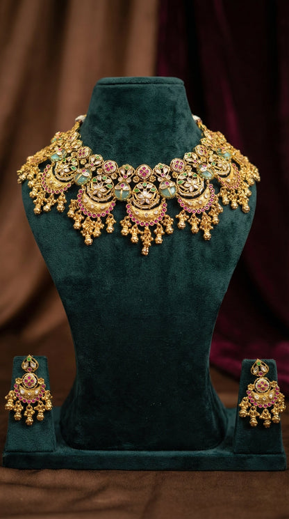 Paloma Heritage Golden look Necklace Set