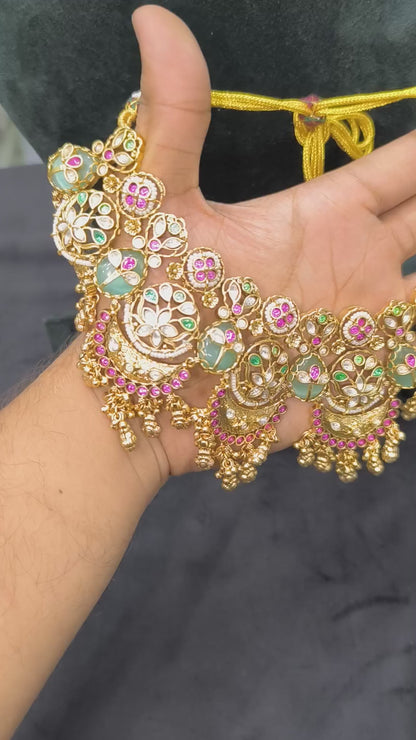 Paloma Heritage Golden look Necklace Set